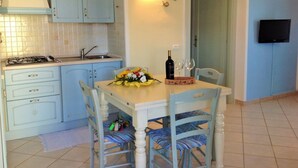 Apartment, 2 Bedrooms | Private kitchen - Residence Valledoria 2 - Appartamento 3 (Valledoria)