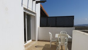 Leilighet – deluxe, 2 soverom, terrasse, fjellutsikt | Terrasse/patio