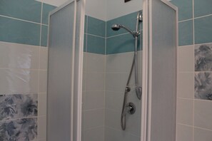 Villa, 2 Bedrooms | Bathroom shower - Villa Cività (Itri)