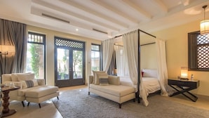 5 bedrooms, premium bedding, in-room safe, desk - Luxury Villa Marrakech (Marrakech)