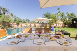Outdoor dining - Luxury Villa Marrakech (Marrakech)