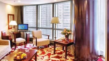 Minibar, in-room safe, desk, blackout drapes