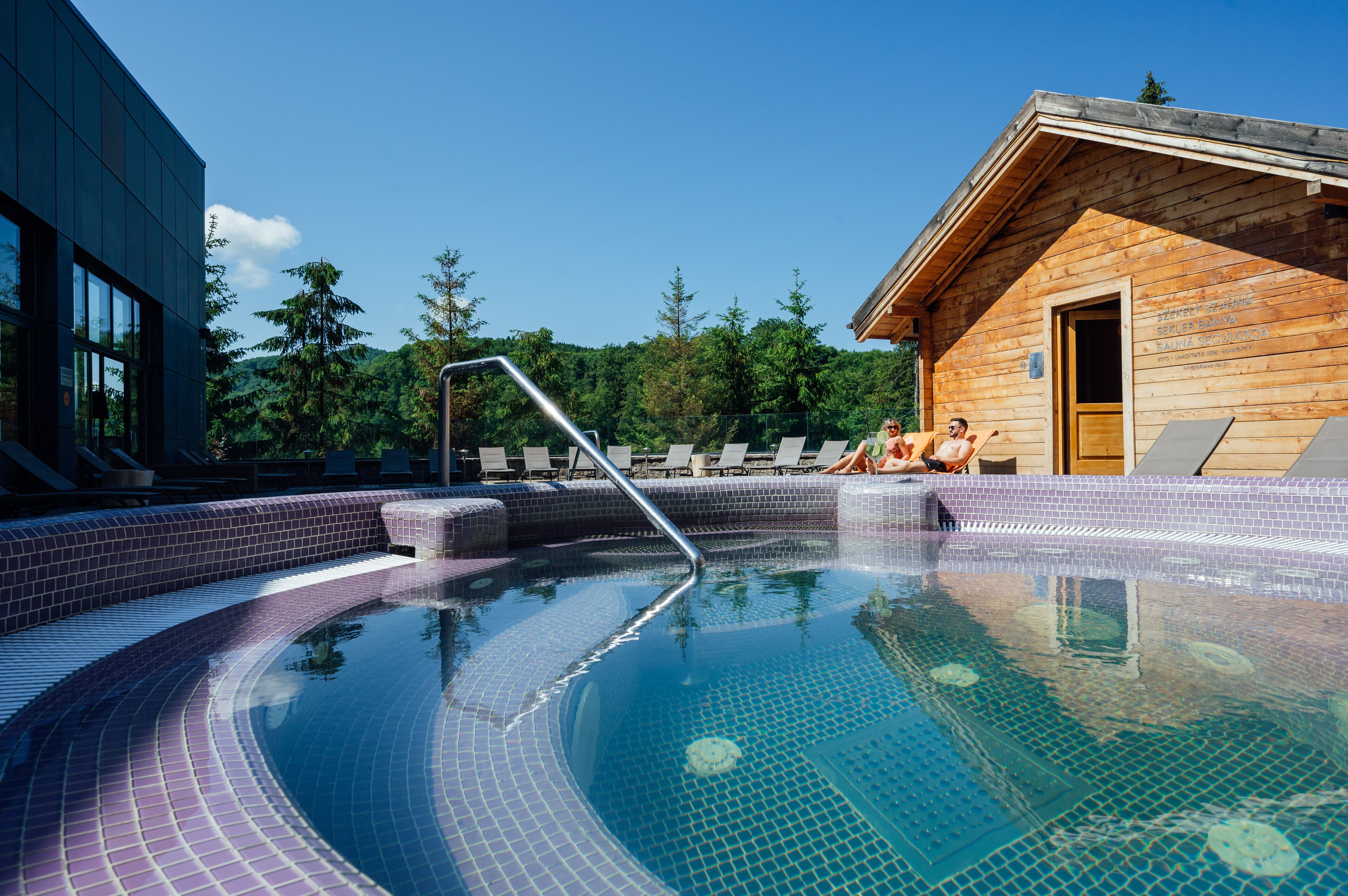 土耳其浴、5 ???