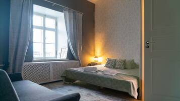 Kamar Double atau Twin Standar (Paris) | Setrika/meja setrika, tempat tidur lipat/tambahan, dan Wi-Fi gratis