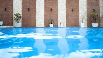 Outdoor pool, sun loungers
