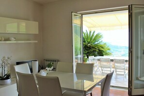 Villa, 2 Bedrooms | Living area - Villino Anna Maria (Itri)