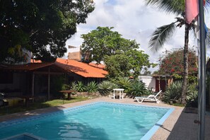 Alberca al aire libre 