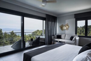 蜜月套房, 海景 | 高档床上用品、加厚床垫、迷你吧、客房内保险箱