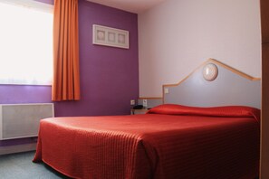 Double Room | Desk, free WiFi - Fasthotel Vendôme (Saint-Ouen)