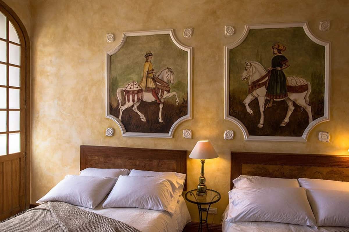 PERCEPHONE | Premium bedding, in-room safe, individually decorated