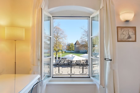 Double Room, Lake View | In-room safe, desk, blackout drapes, iron/ironing board