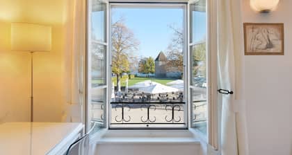 L'HÔTEL by Hostellerie du Château
