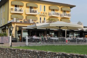 Front of property - Hotel Campanello (Castelnuovo del Garda)