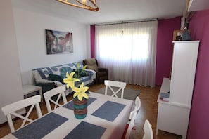 Flat-screen TV - Apartamento Madrid Mendez Alvaro (Madrid)