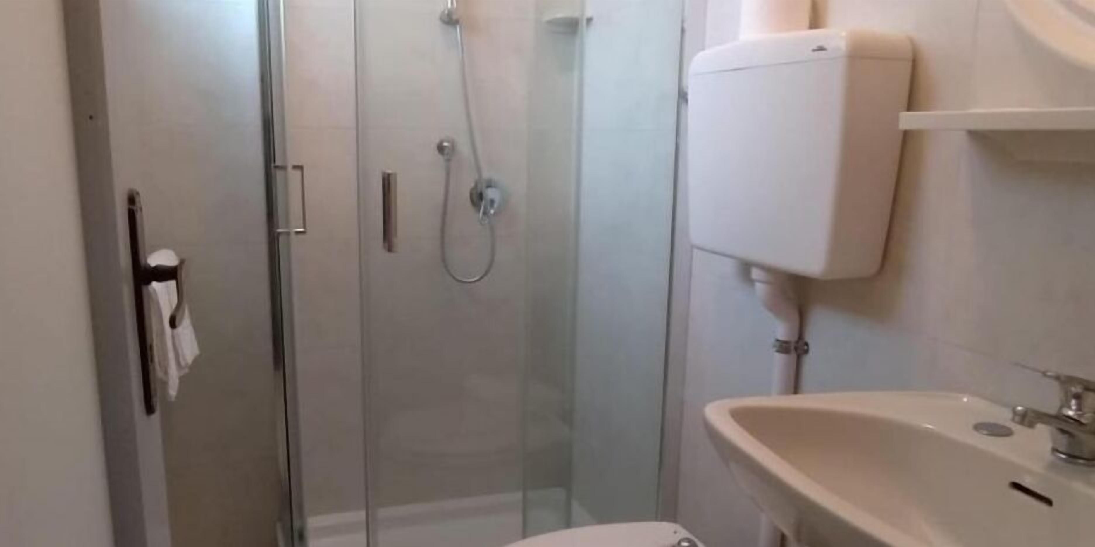 Photo - Kristalex Pet Friends Hotel