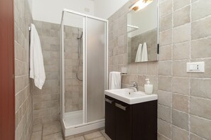 Bathroom - EneaHouse (Fiumicino)