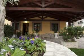 숙박 시설 정면