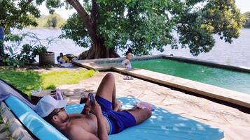 Outdoor pool, sun loungers