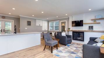 Premium House, 4 Bedrooms | Living area | Flat-screen TV, fireplace, pay films