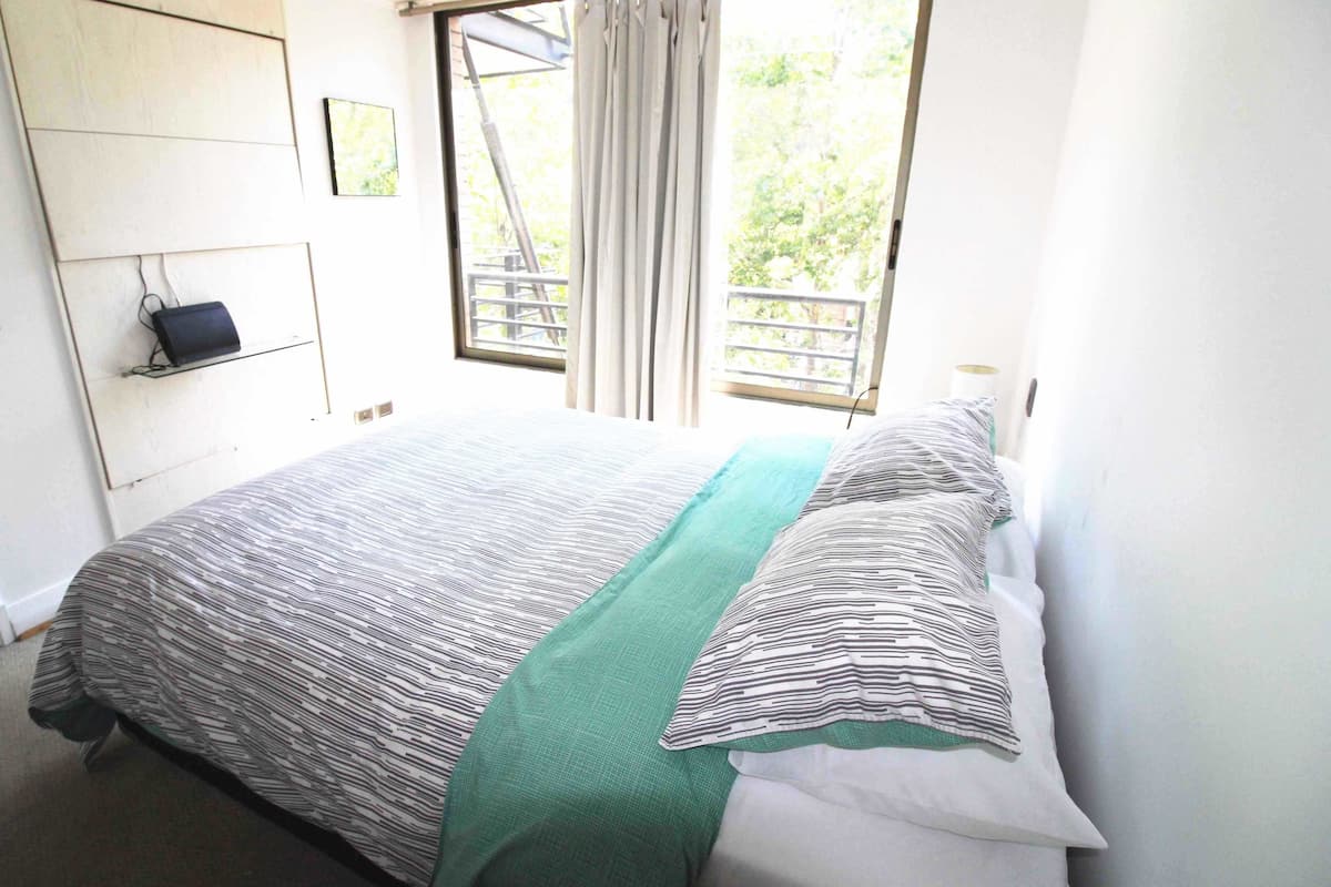 Apartamento estándar, 1 cama de matrimonio grande con sofá cama | Caja fuerte, tabla de planchar con plancha, camas supletorias