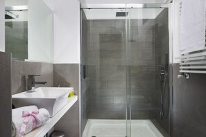 Chambre Double | Salle de bain
