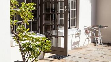 Entrada al alojamiento