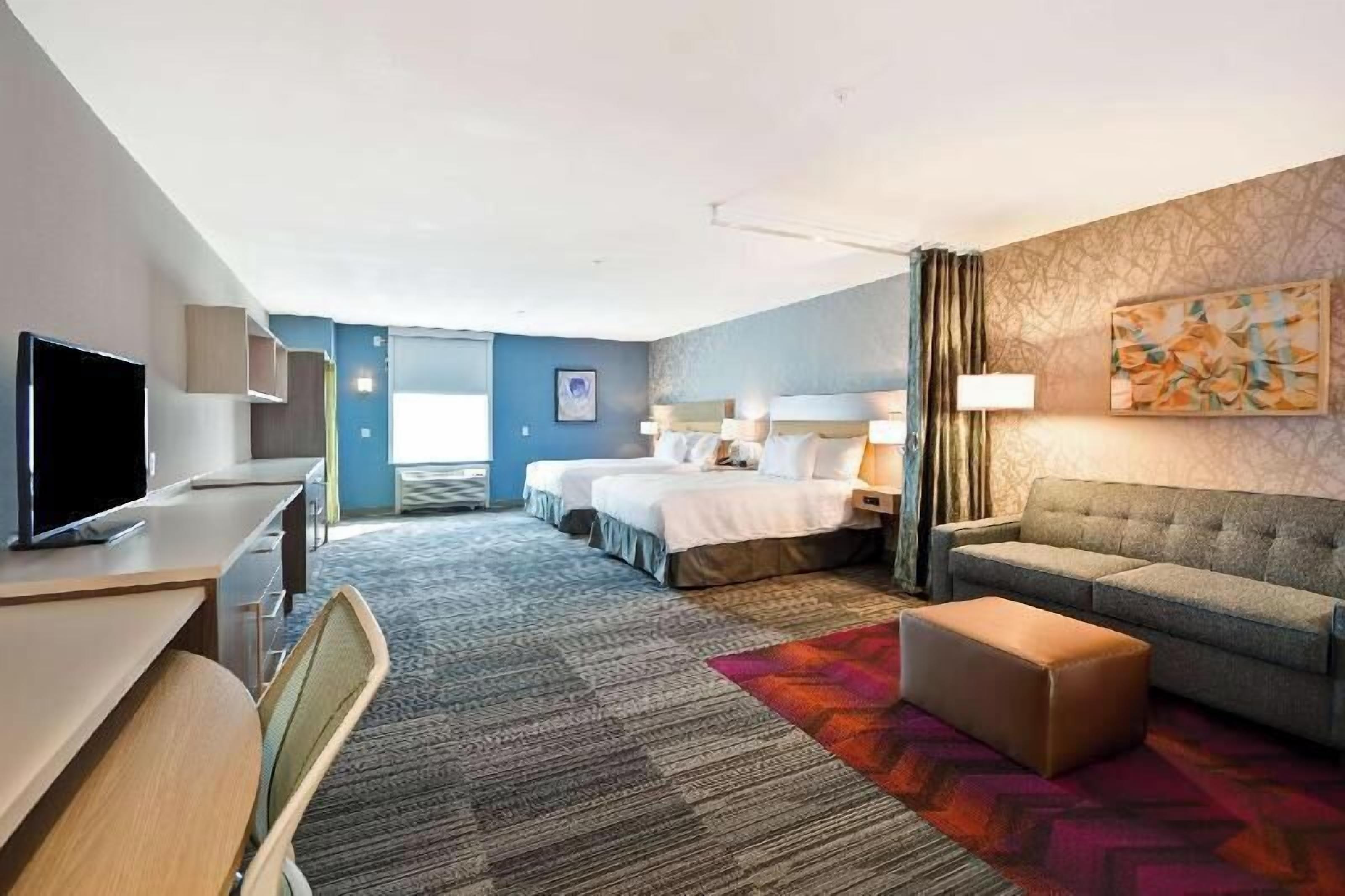 In-room safe, blackout drapes, iron/ironing board, free WiFi