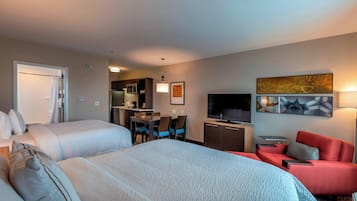 Estudio, 2 camas Queen size, para no fumadores | 1 habitación, ropa de cama de alta calidad y cortinas blackout