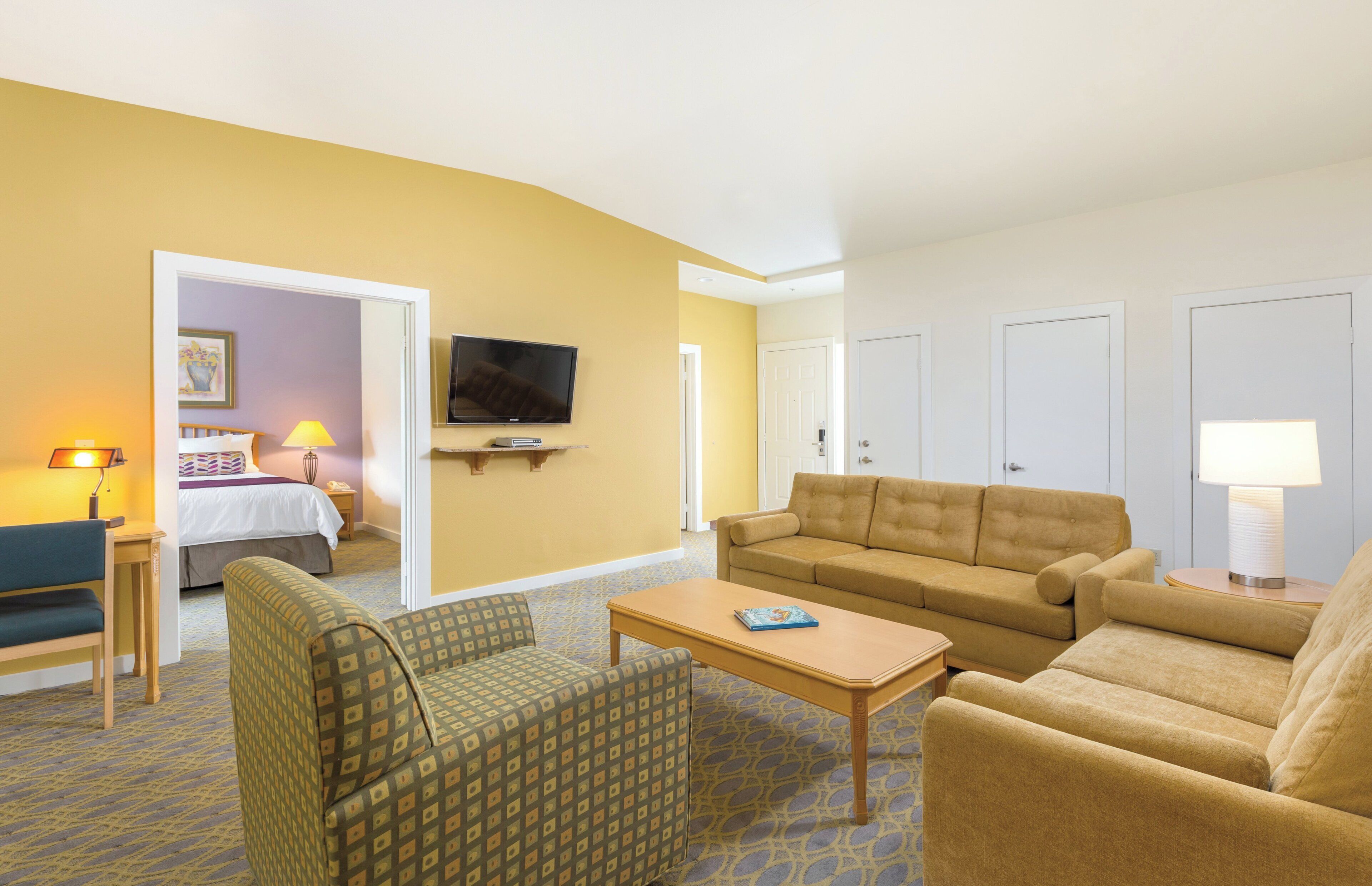 32-inch led tv with cable channels, tv