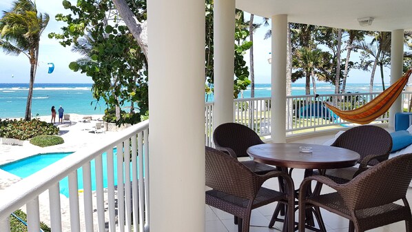Panoramic Condo, 2 Bedrooms, Ocean View, Poolside | Terrace/patio