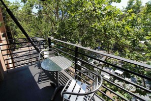 Standard Apartment, 1 King Bed with Sofa bed | Balcony