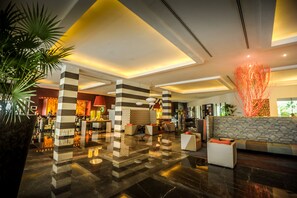 Lobby sitting area - The Sian Kaan at Grand Tulum (Akumal)