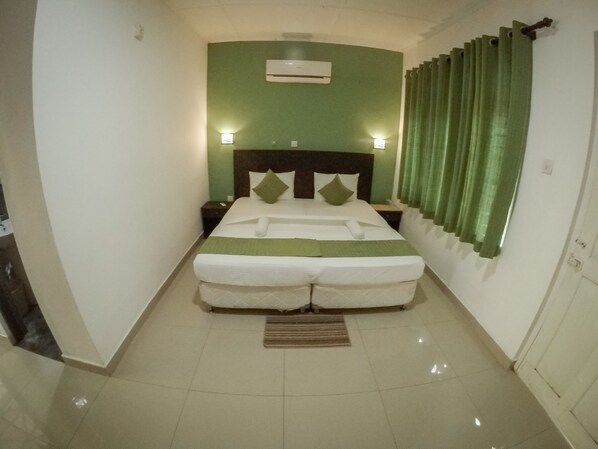 Individually decorated, individually furnished, desk, blackout curtains - Apsaras Resort Sigiriya (Sigiriya)