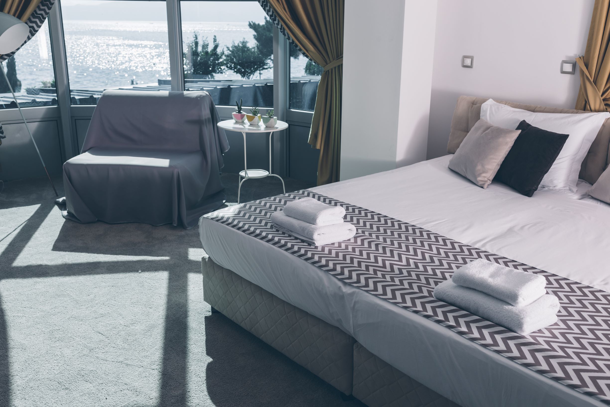 Chambre Supérieure Double ou avec lits jumeaux