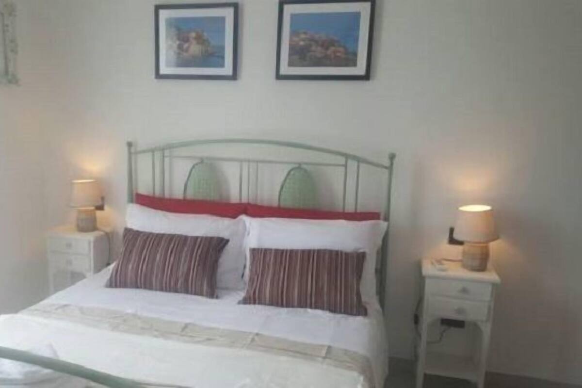 Soundproofing, iron/ironing board (on request), WiFi (free), bed sheets