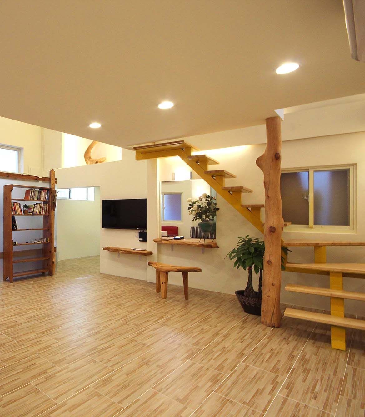 Superior Cabin, Multiple Beds, Mezzanine | Living area | Flat-screen TV