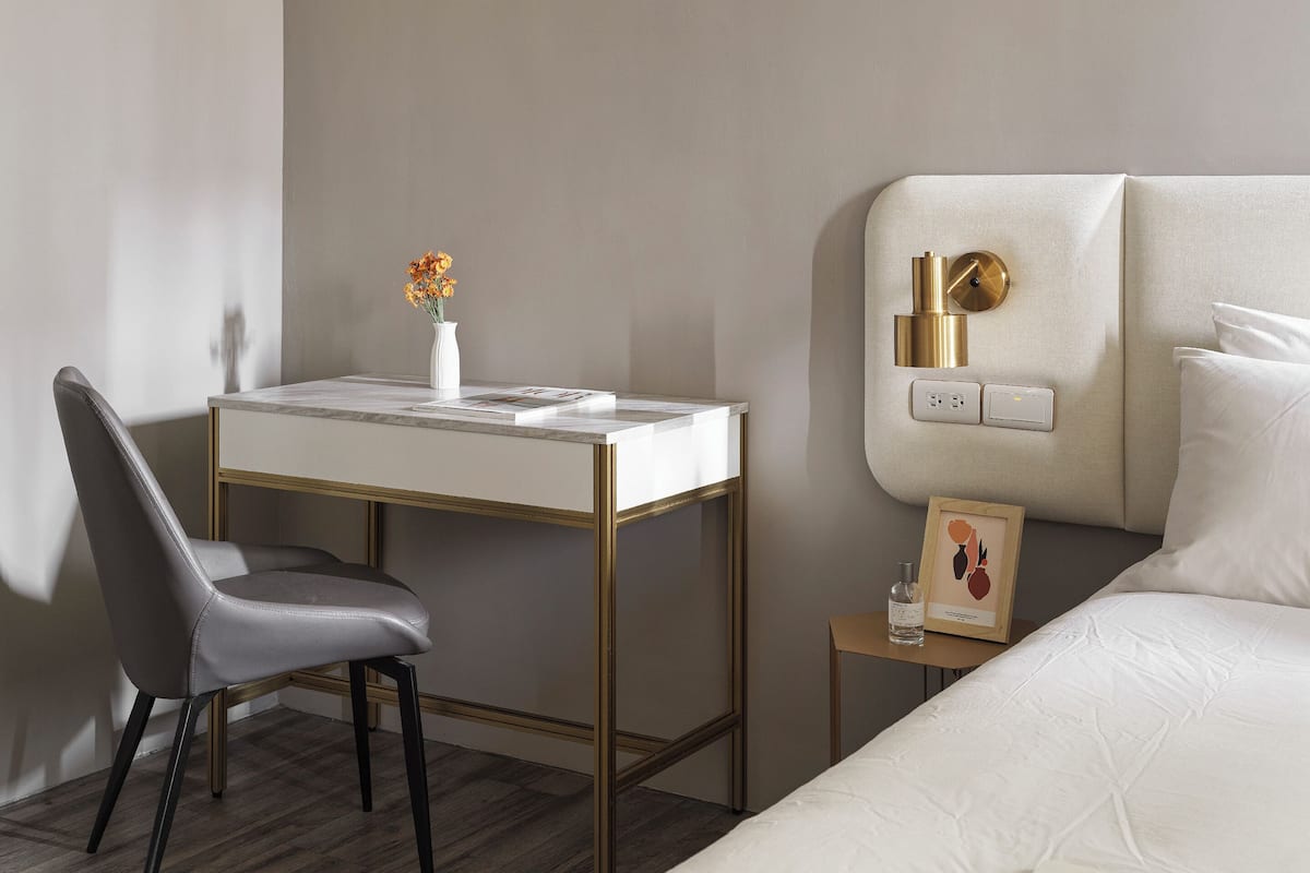 Superior Double Room | 1 bedroom, down duvets, blackout curtains, soundproofing