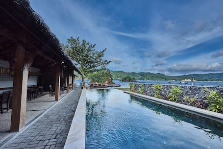 Property grounds. Cocotinos Lembeh A Boutique Dive Lodge
