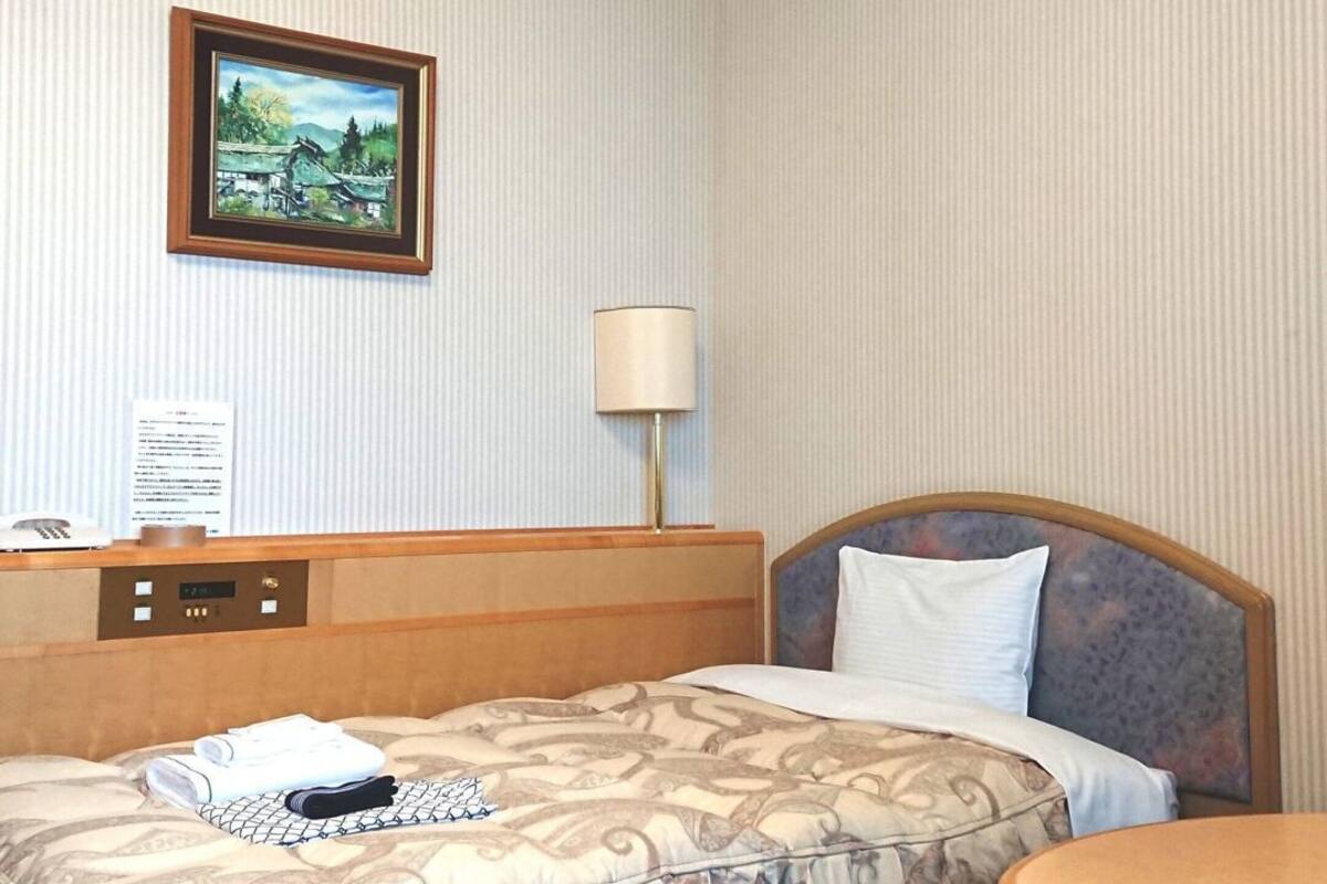 In-room safe, desk, iron/ironing board, free WiFi