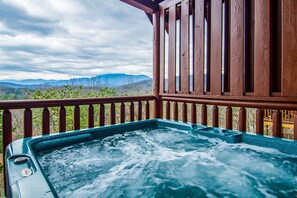 Baignoire à remous extérieure