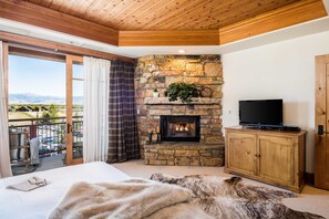 3 makuuhuonetta, silitysrauta/-lauta, Wi-Fi, vuodevaatteet