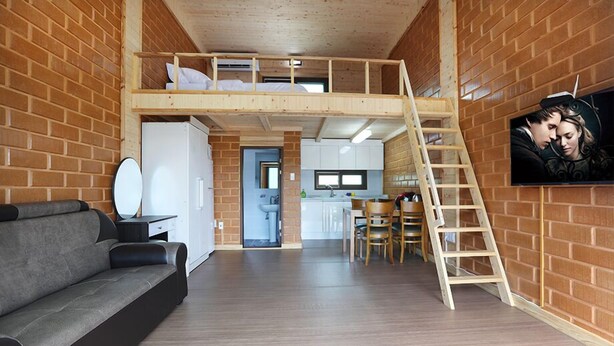Tradisjonell toetasjesleilighet (Cypress and Red Clay Room) | Oppholdsområde