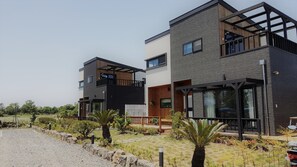 Front of property - Sansuite (Seogwipo)