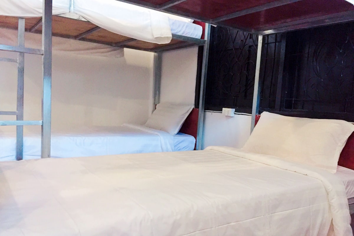 In-room safe, desk, free WiFi, bed sheets