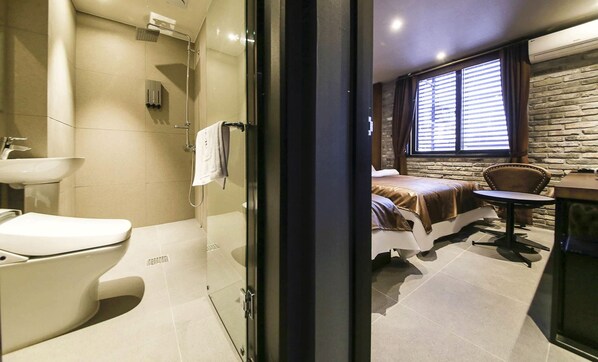 Twin Room | Free WiFi - A-VANT HOTEL (Cheonan)