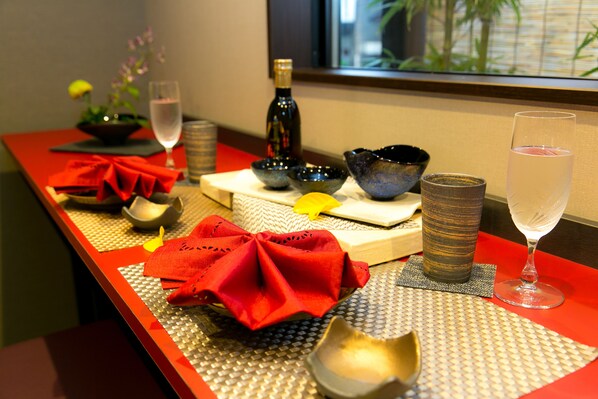 In-room dining - Hosta Umekoji Miyabi (Kyoto)