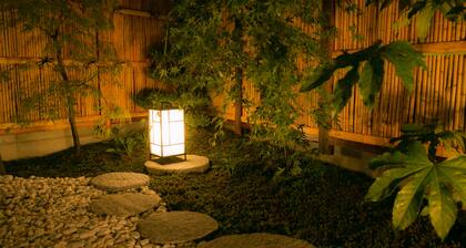 Hosta Umekoji Miyabi