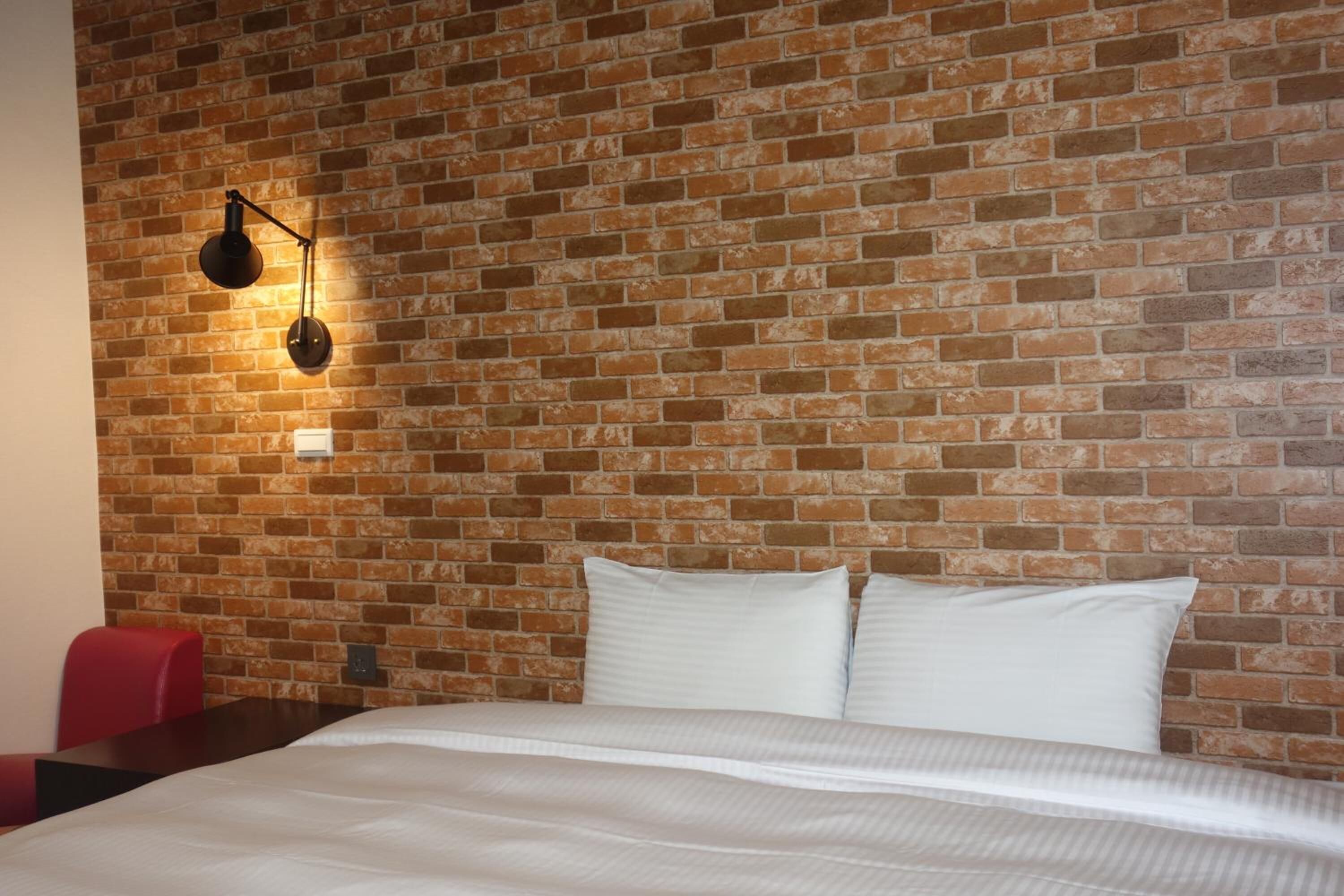 premium bedding, individually decorated, individually furnished, desk