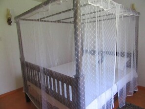 1 bedroom, premium bedding, free WiFi - The Colonial Villa (Ahangama)