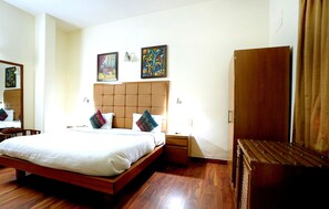 Superior-Doppelzimmer | Schreibtisch, kostenloses WLAN, Bettwäsche